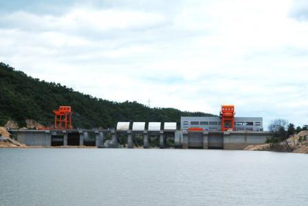 中電投江西三和躍洲水電站、峽山水電站項目發(fā)電機(jī)電阻柜運(yùn)行良好
